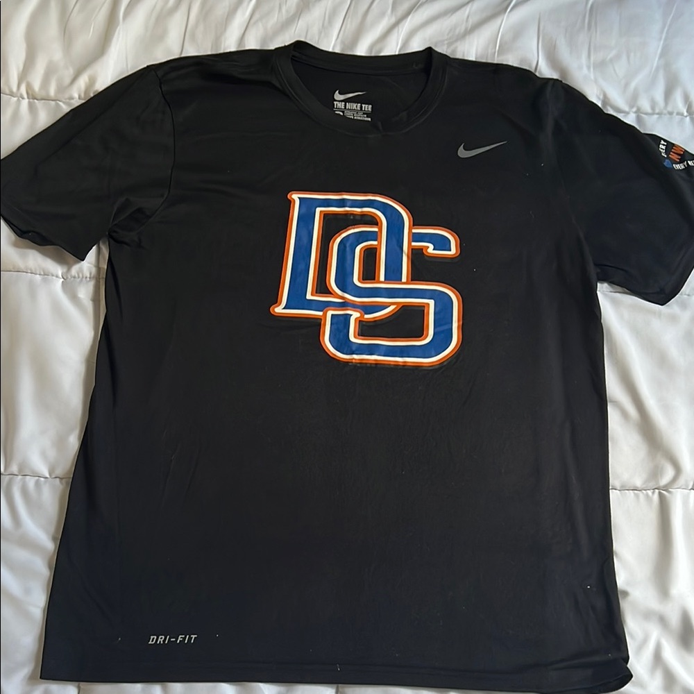 Nike Black and Orange Short Sleeve Tee
